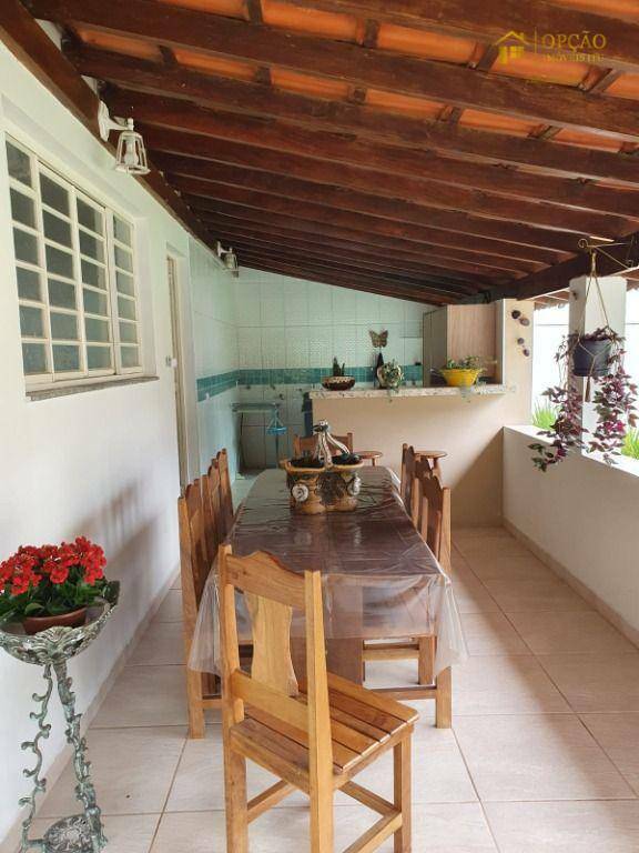 Casa de Condomínio à venda com 3 quartos, 400m² - Foto 15