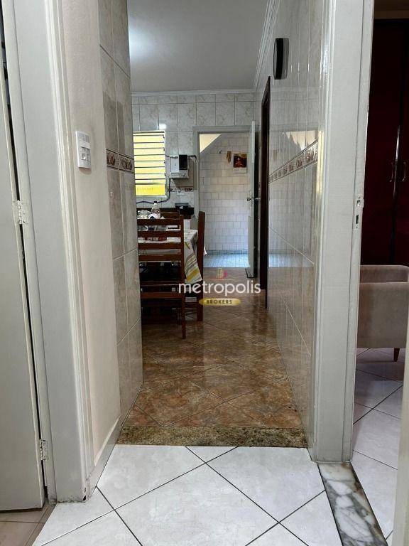 Casa à venda com 3 quartos, 250m² - Foto 13