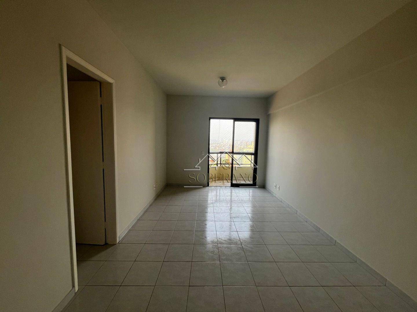 Apartamento para alugar com 3 quartos, 83m² - Foto 1