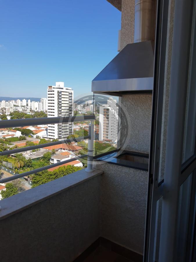 Apartamento à venda com 3 quartos, 103m² - Foto 4