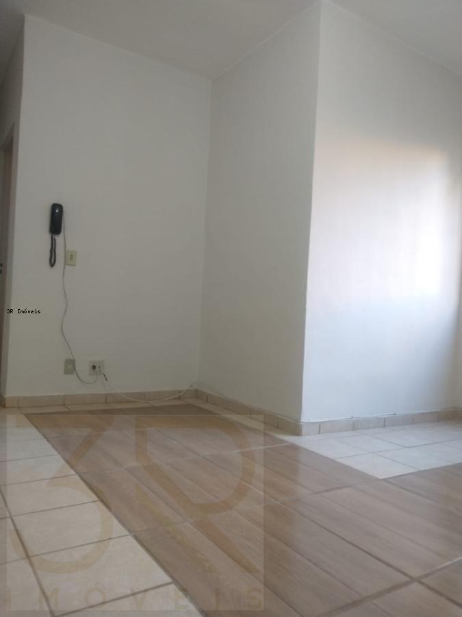 Apartamento para alugar com 2 quartos, 53m² - Foto 8