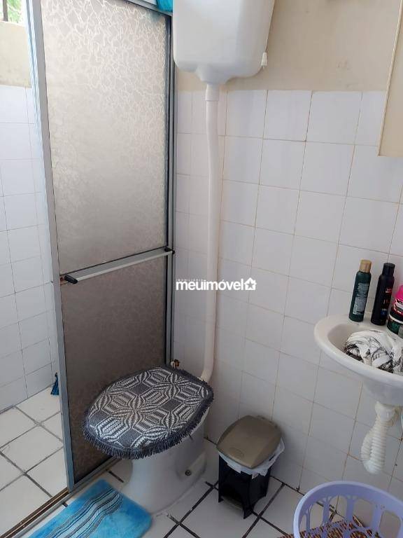 Apartamento à venda com 2 quartos, 62m² - Foto 6