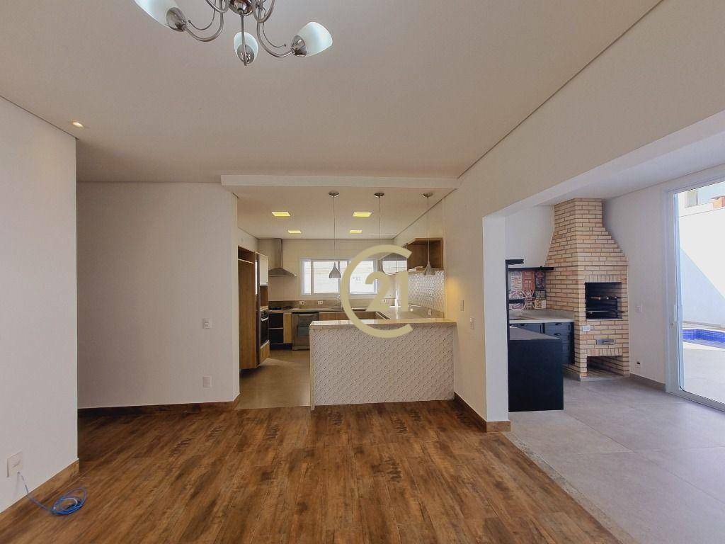 Casa de Condomínio à venda com 4 quartos, 255m² - Foto 8
