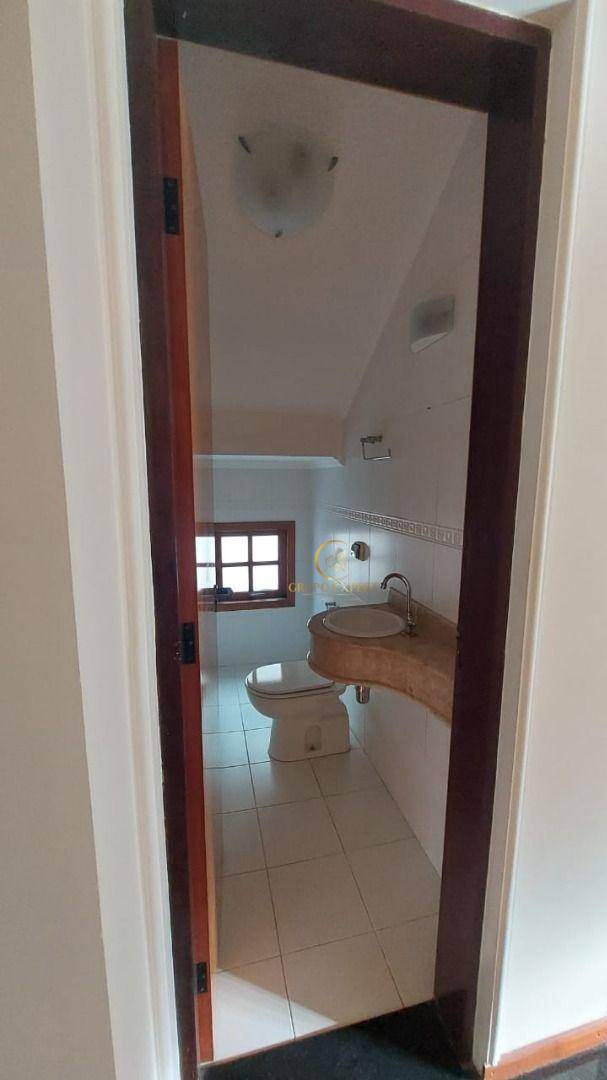 Sobrado à venda com 3 quartos, 251m² - Foto 3