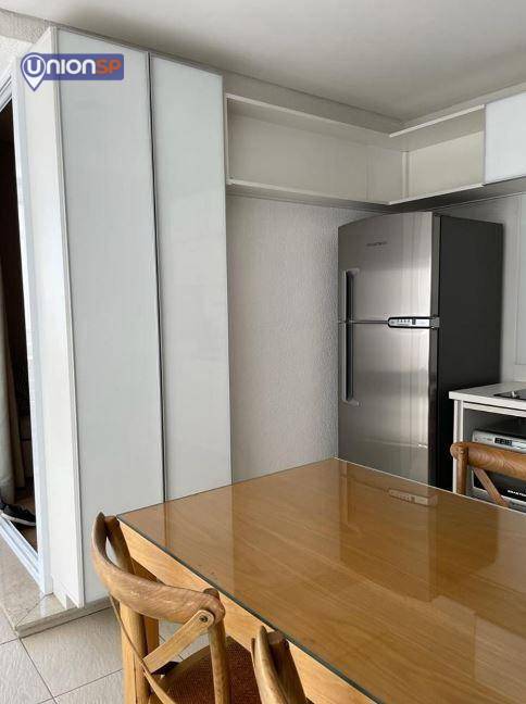 Apartamento à venda com 1 quarto, 44m² - Foto 10