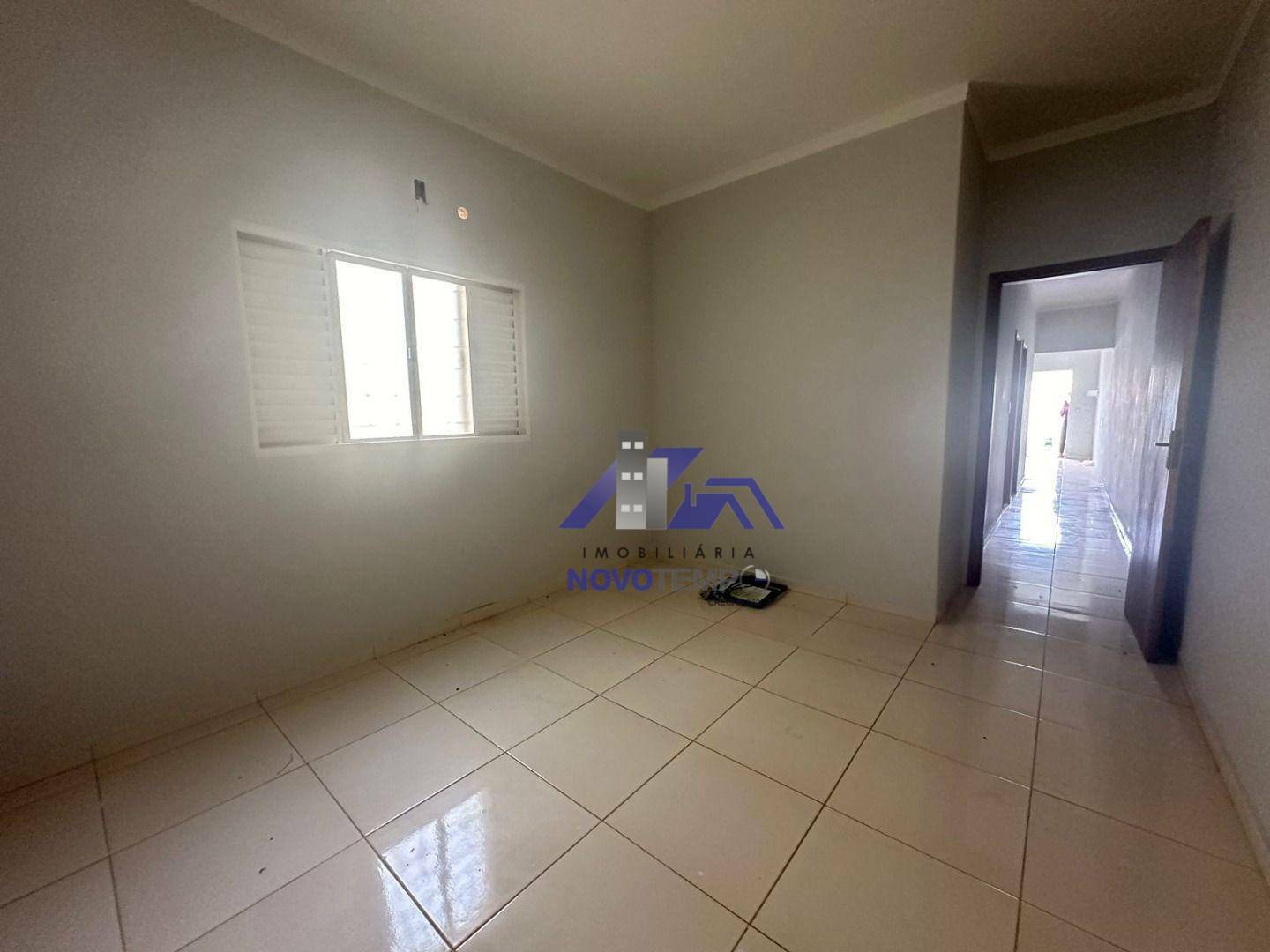 Casa à venda com 2 quartos, 80m² - Foto 11