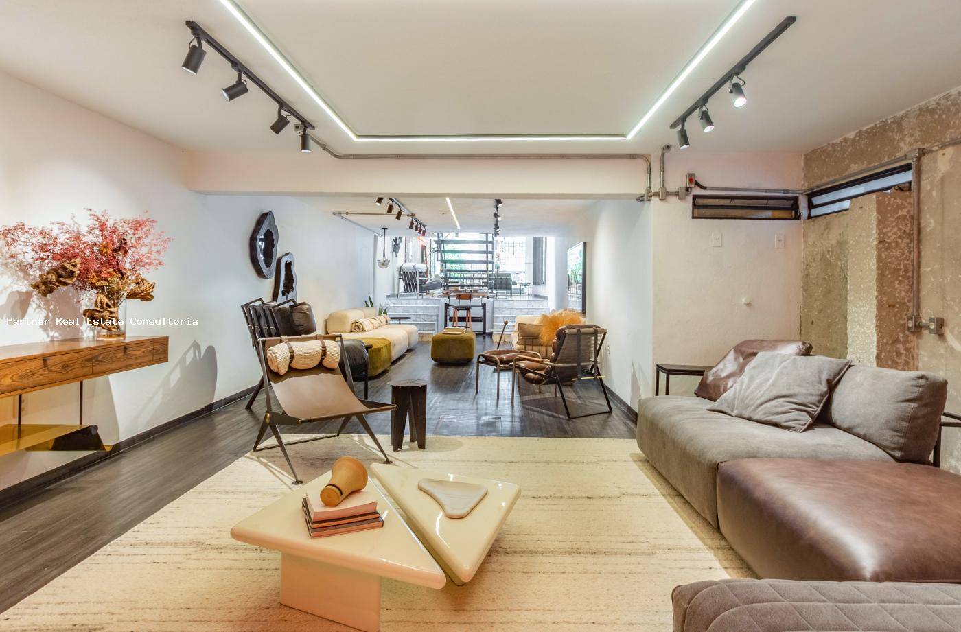 Casa à venda com 3 quartos, 400m² - Foto 17