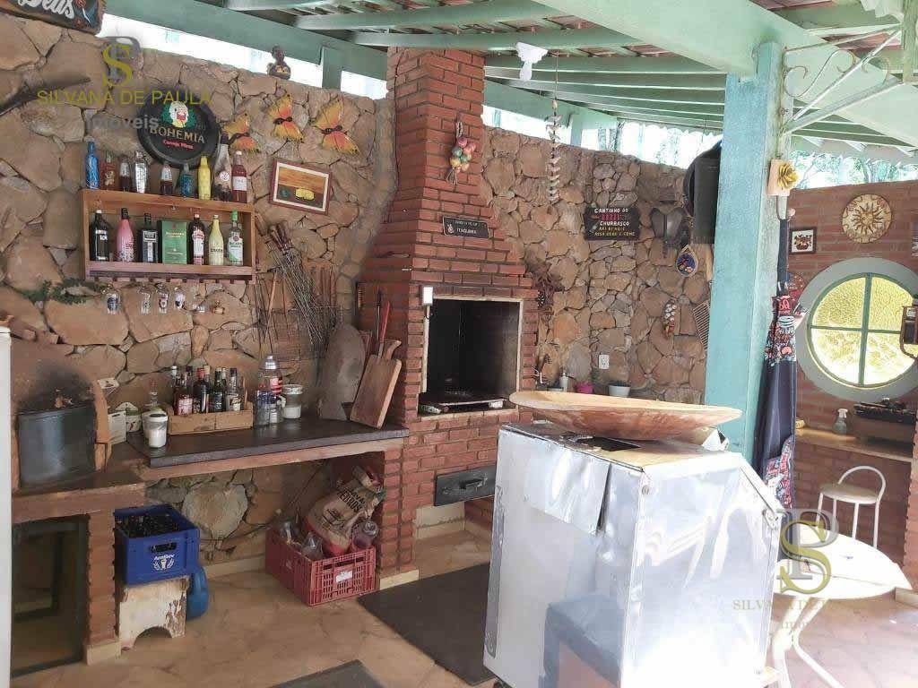 Chácara à venda com 8 quartos, 350m² - Foto 19