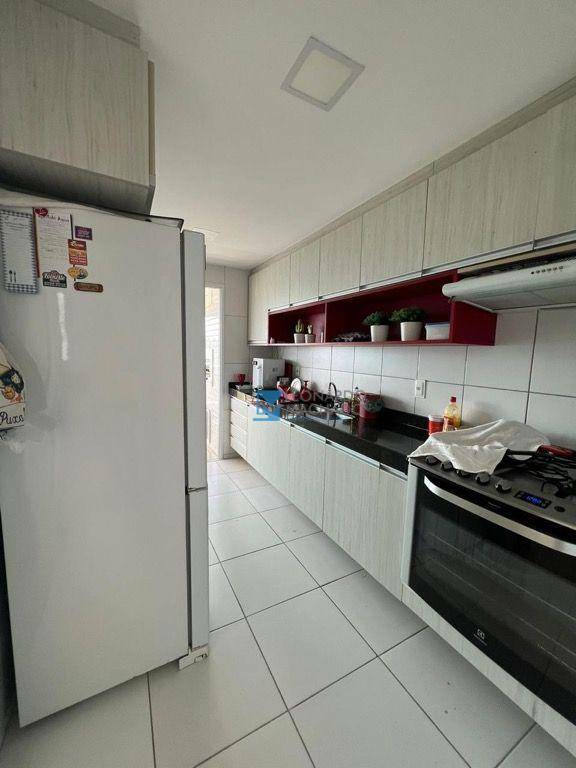 Apartamento à venda com 4 quartos, 145m² - Foto 22