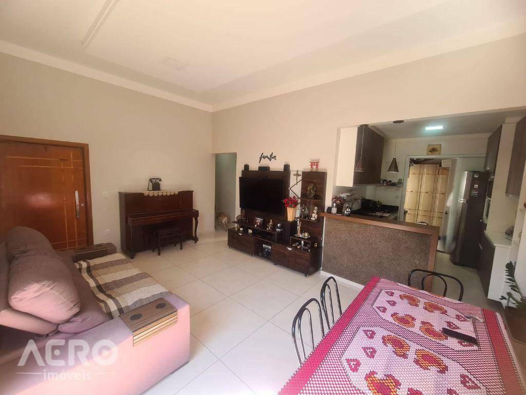 Casa à venda com 3 quartos, 120m² - Foto 16