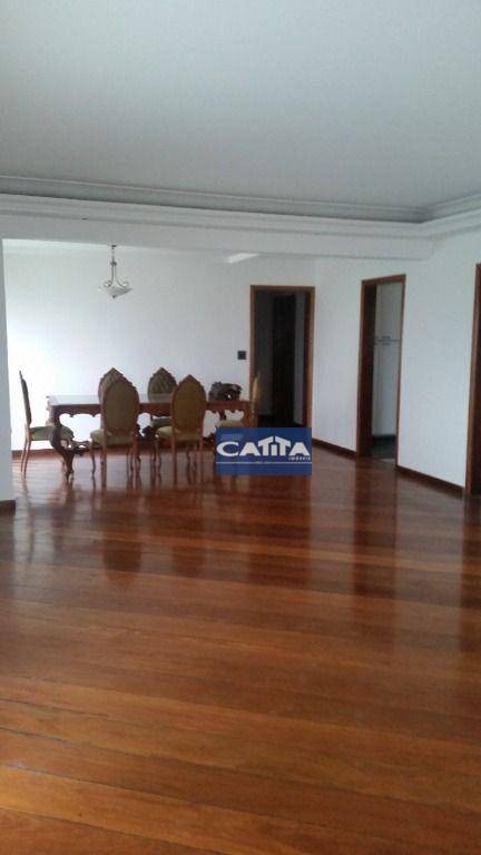 Apartamento para alugar com 3 quartos, 132m² - Foto 1