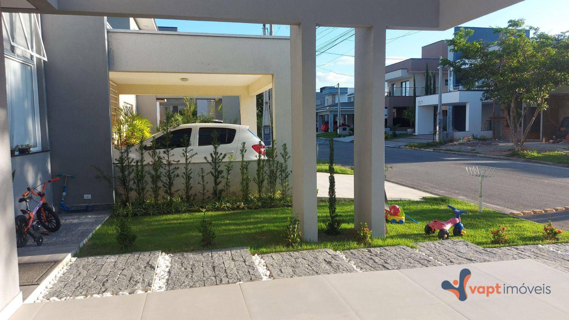 Sobrado à venda com 4 quartos, 213m² - Foto 3