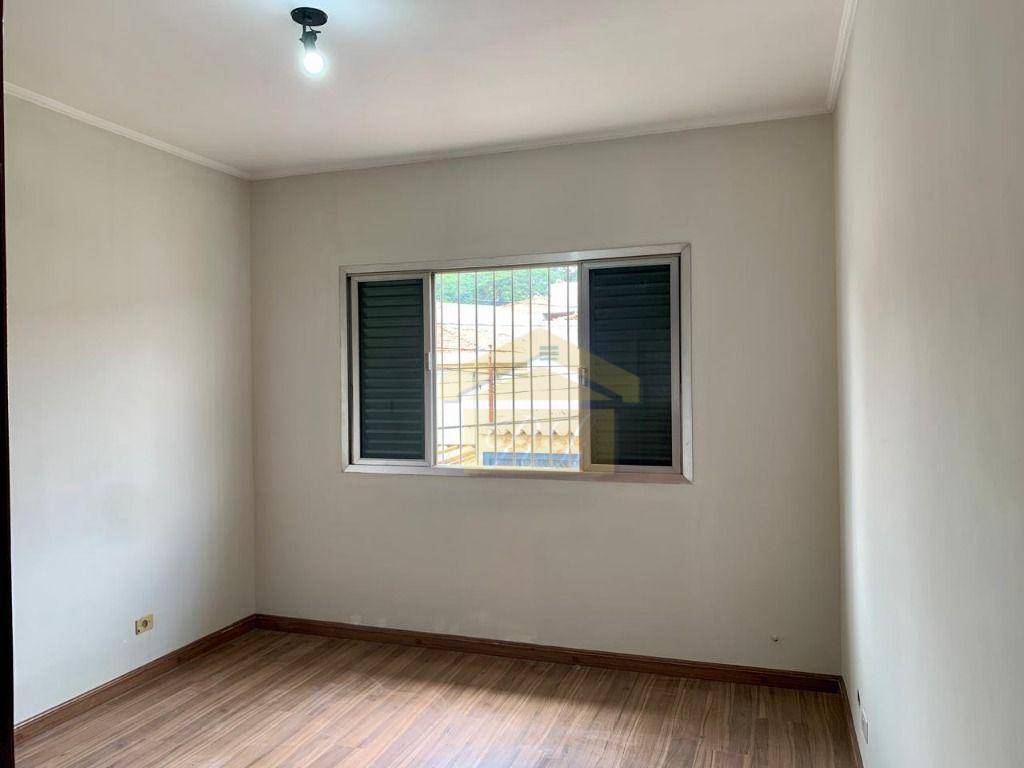 Sobrado para alugar com 3 quartos, 190m² - Foto 13