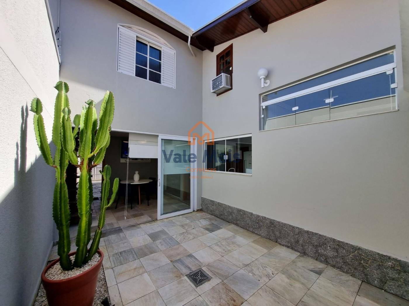 Casa à venda com 3 quartos, 197m² - Foto 36