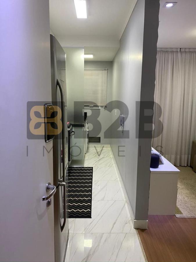 Apartamento à venda com 2 quartos, 62m² - Foto 7