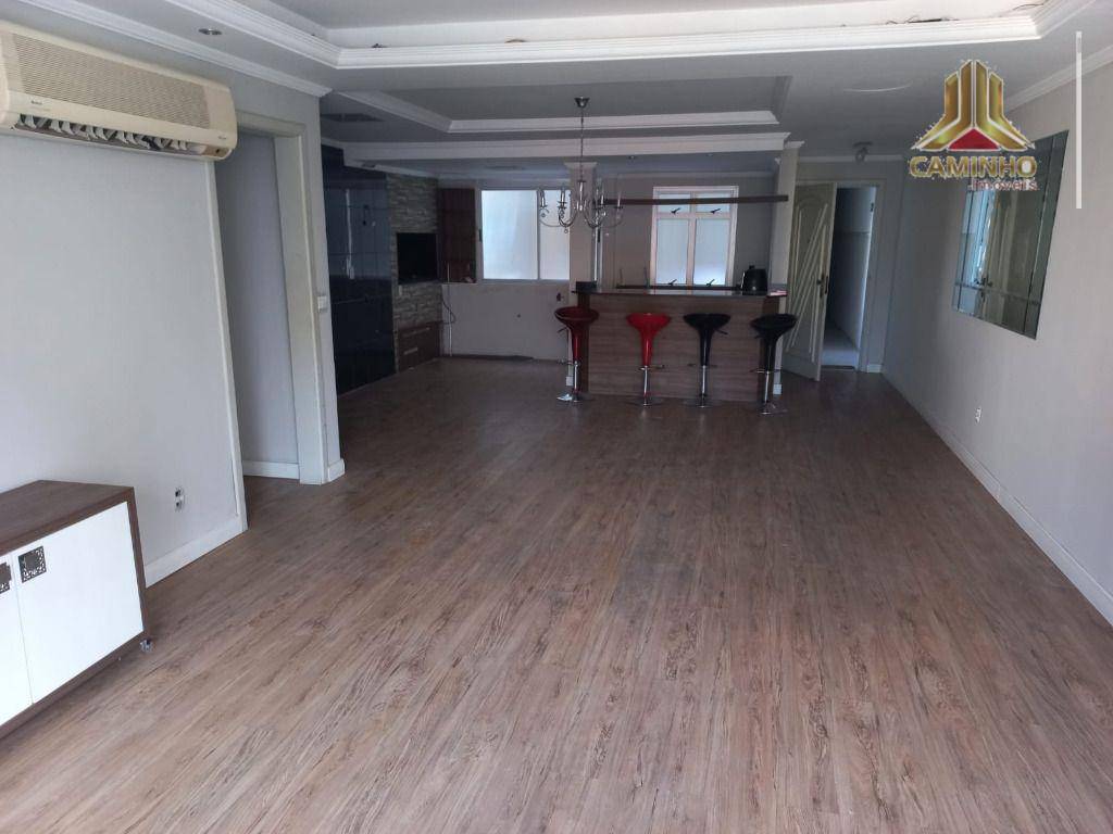 Apartamento à venda com 3 quartos, 117m² - Foto 4