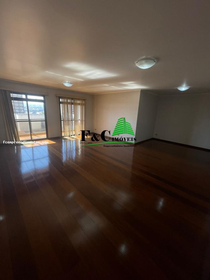 Apartamento à venda com 4 quartos, 227m² - Foto 10