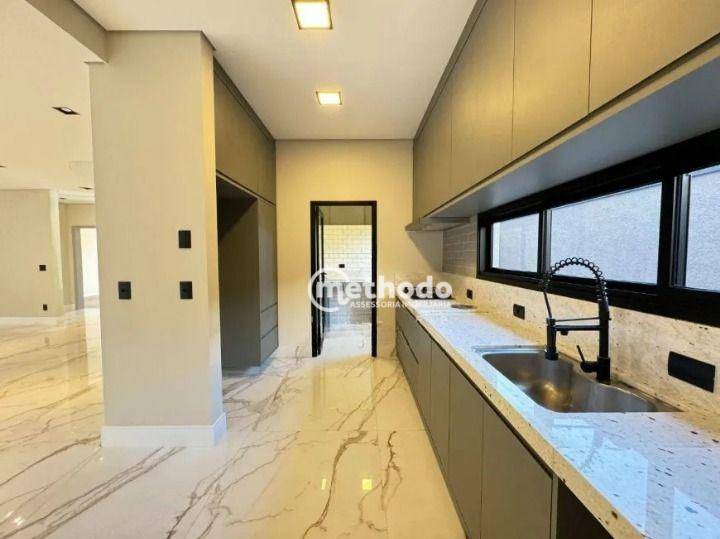 Casa de Condomínio à venda com 4 quartos, 302m² - Foto 5