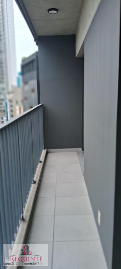 Apartamento para alugar com 2 quartos, 65m² - Foto 11