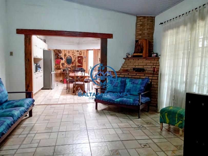 Fazenda à venda com 5 quartos, 8000m² - Foto 4