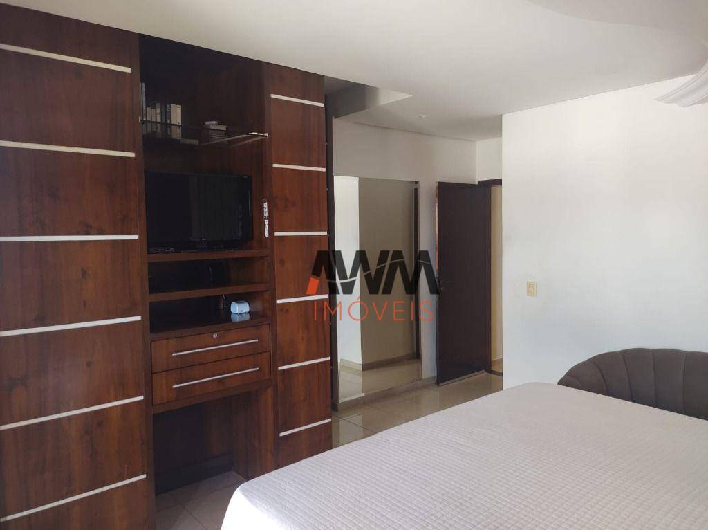 Sobrado à venda com 4 quartos, 309m² - Foto 30