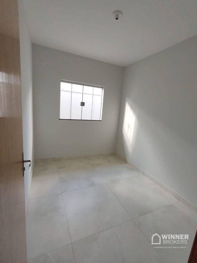 Casa à venda com 3 quartos, 80m² - Foto 13