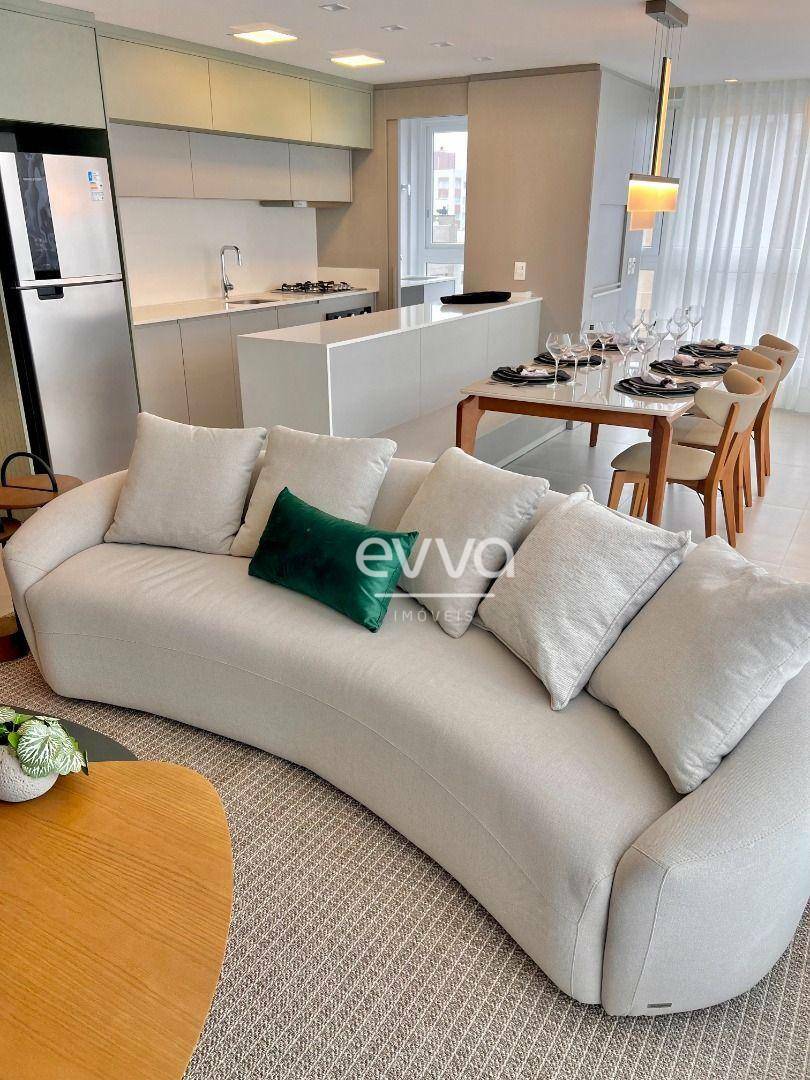 Apartamento à venda com 3 quartos, 102m² - Foto 18