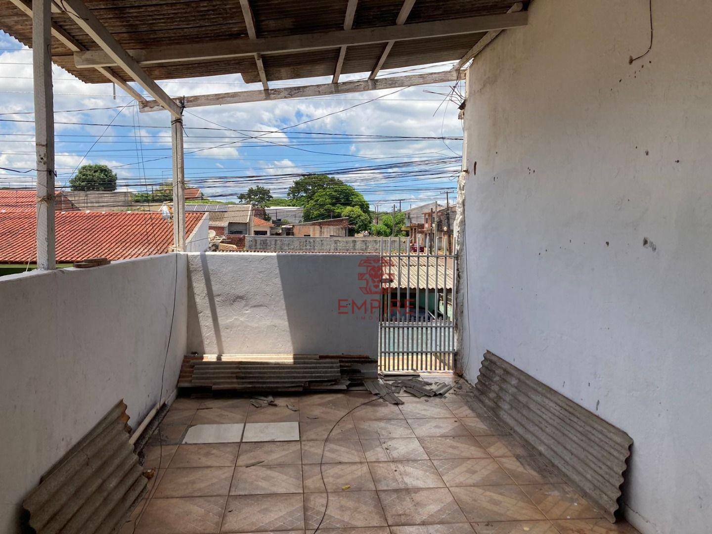 Casa para alugar com 3 quartos, 100m² - Foto 4