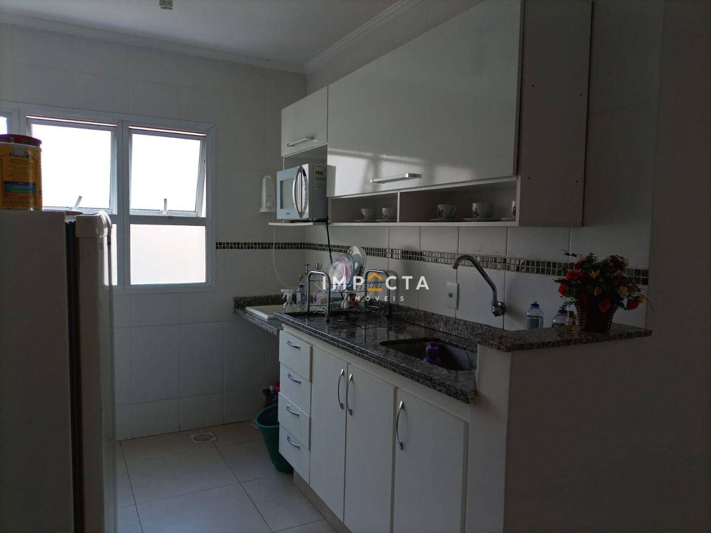 Apartamento à venda com 1 quarto, 54m² - Foto 1