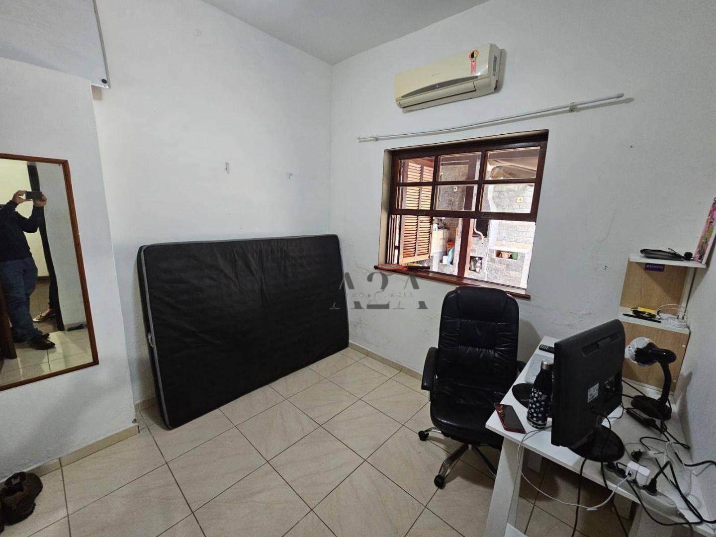 Casa à venda com 4 quartos, 280m² - Foto 15