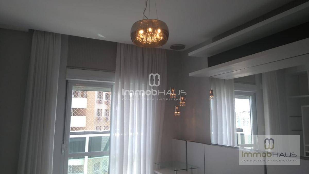 Apartamento à venda com 4 quartos, 167m² - Foto 26