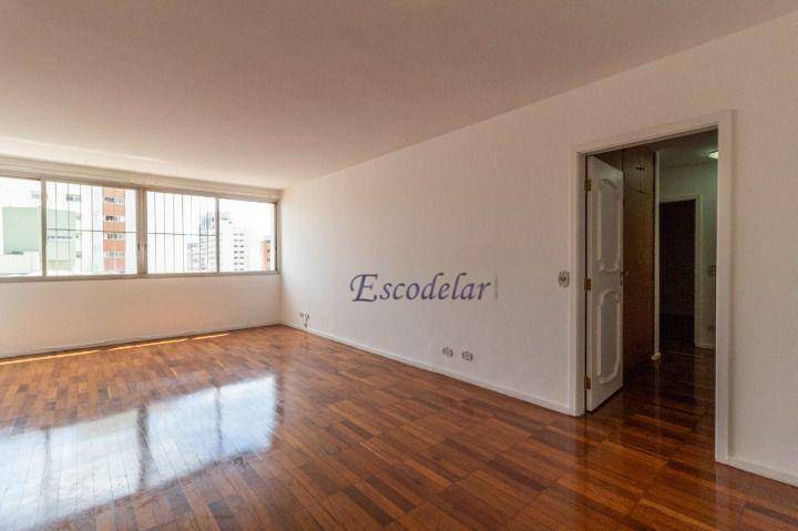 Apartamento à venda com 3 quartos, 132m² - Foto 2