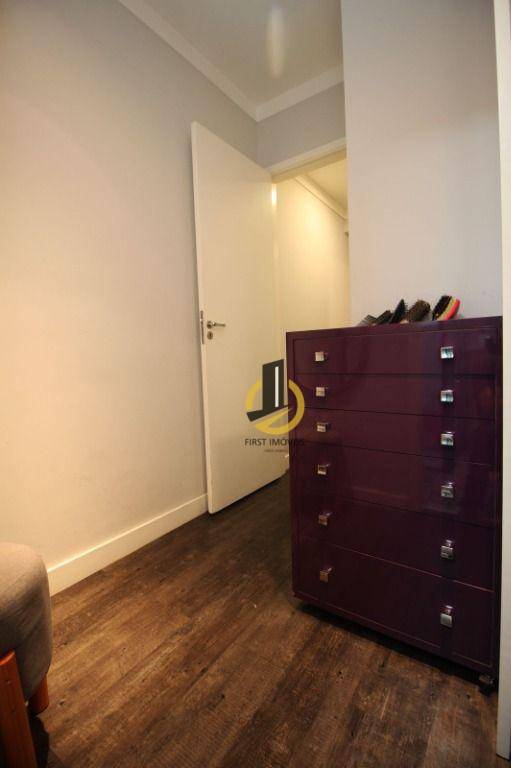 Apartamento à venda com 2 quartos, 72m² - Foto 27