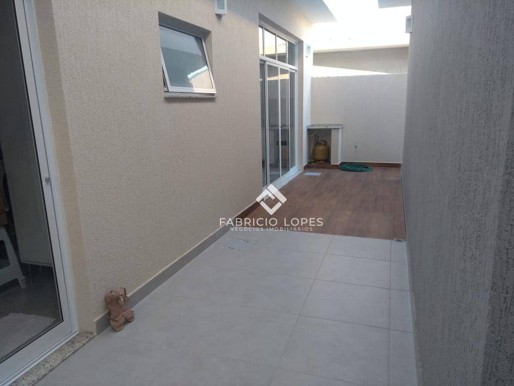 Casa à venda com 3 quartos, 143m² - Foto 13