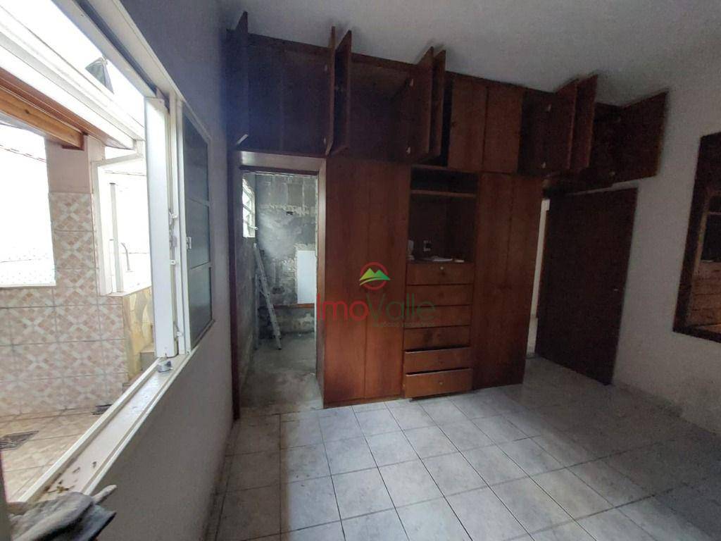 Casa de Condomínio à venda com 3 quartos, 280m² - Foto 25