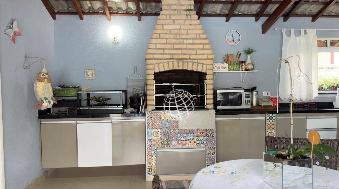 Chácara à venda com 3 quartos, 213m² - Foto 30