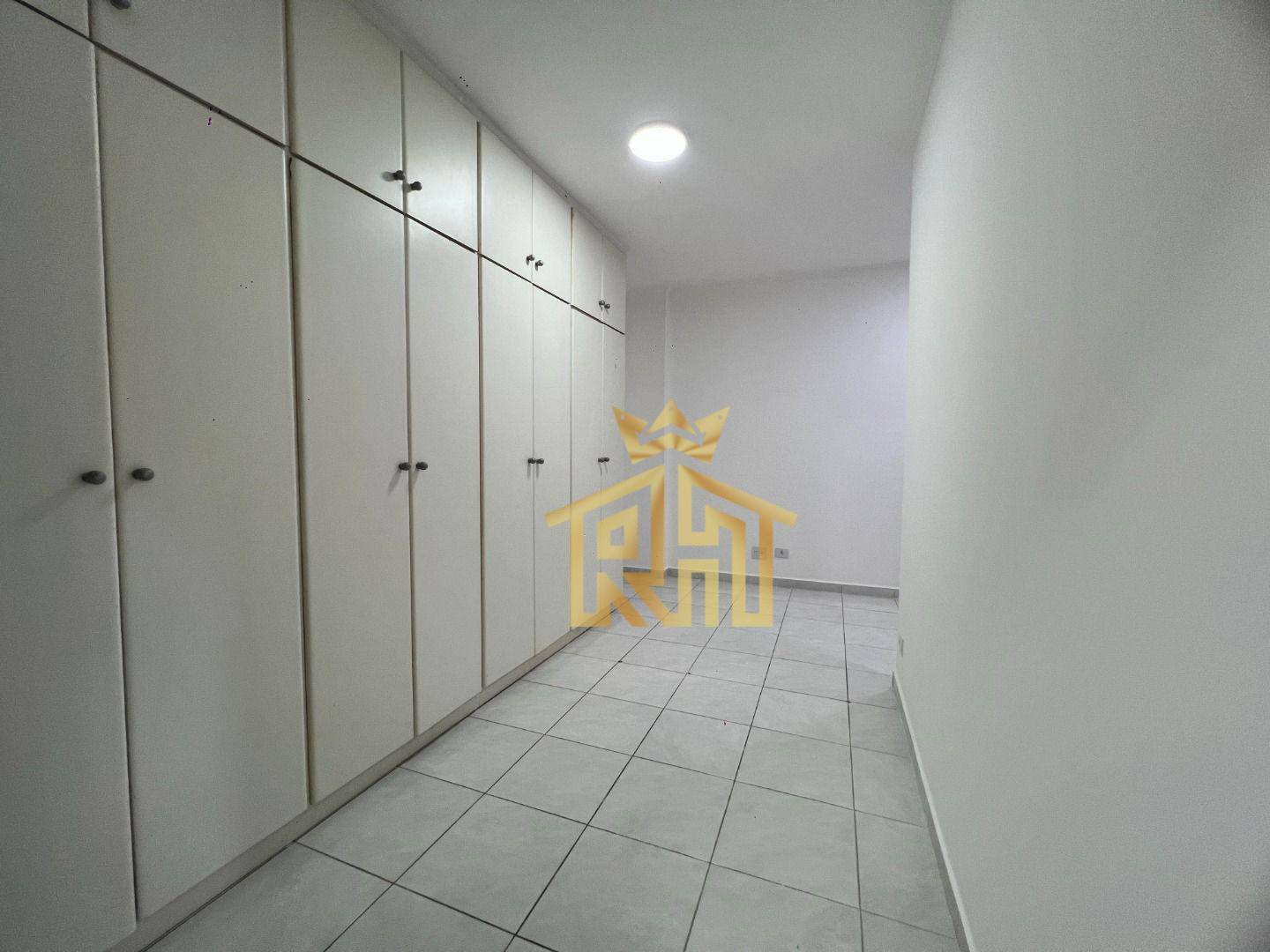 Apartamento à venda com 3 quartos, 131m² - Foto 17