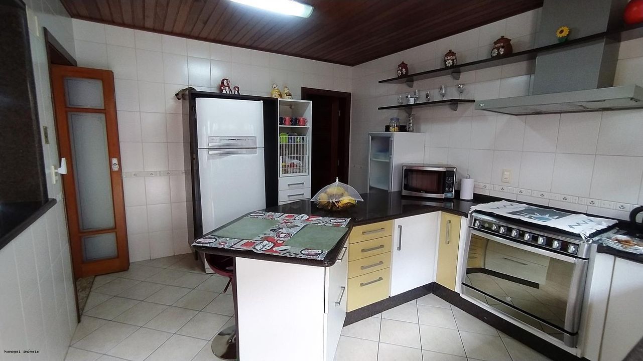 Sobrado à venda com 4 quartos, 340m² - Foto 11