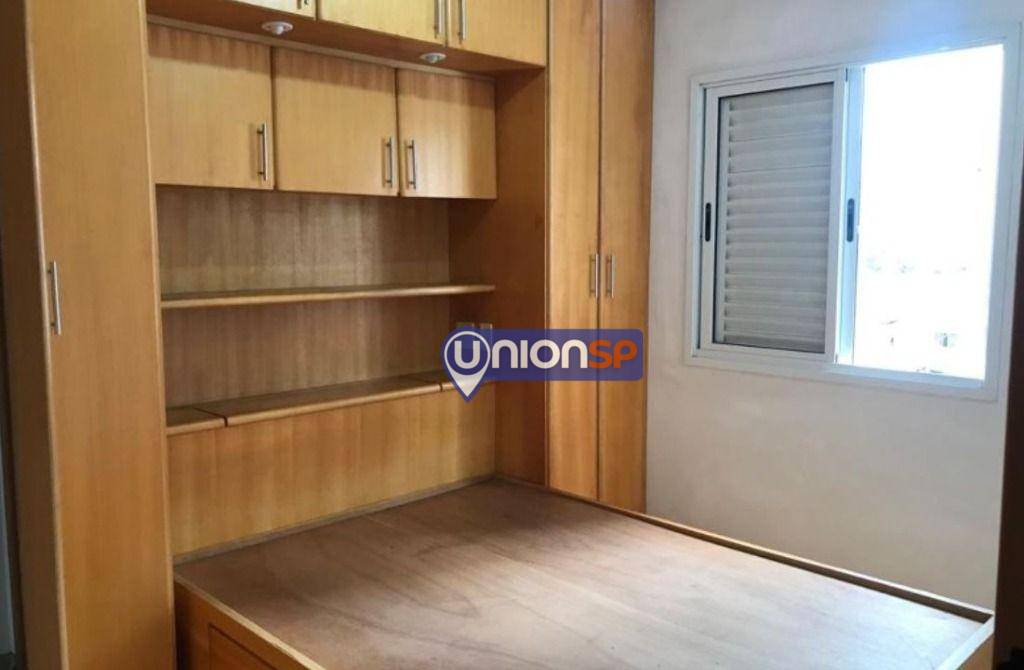 Apartamento à venda com 2 quartos, 64m² - Foto 4