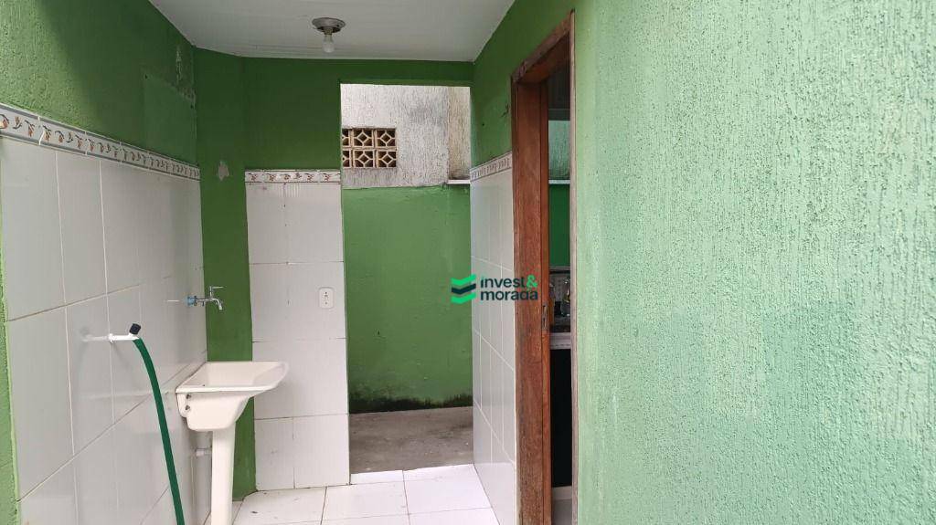 Casa para alugar com 2 quartos, 98m² - Foto 15