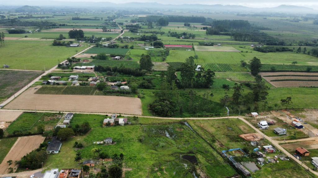 Fazenda à venda com 1 quarto, 90m² - Foto 3