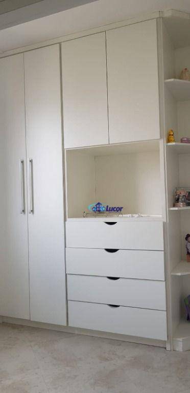 Apartamento à venda com 3 quartos, 65m² - Foto 7