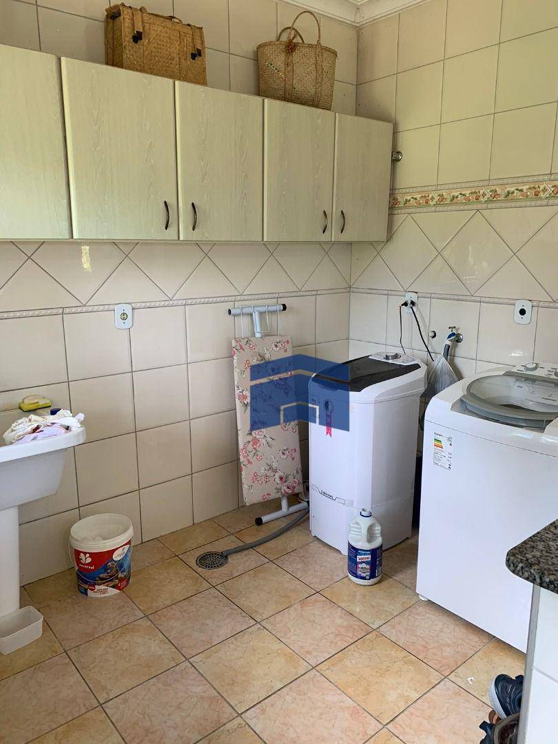 Chácara à venda com 4 quartos, 409m² - Foto 16