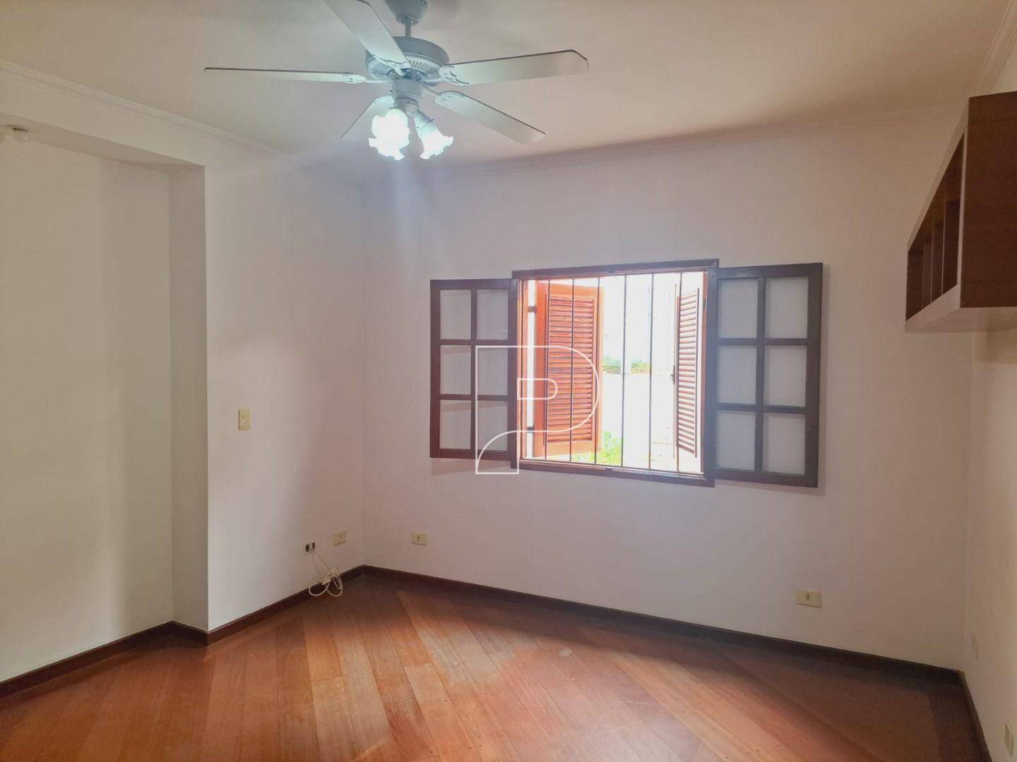 Casa à venda com 4 quartos, 218m² - Foto 14