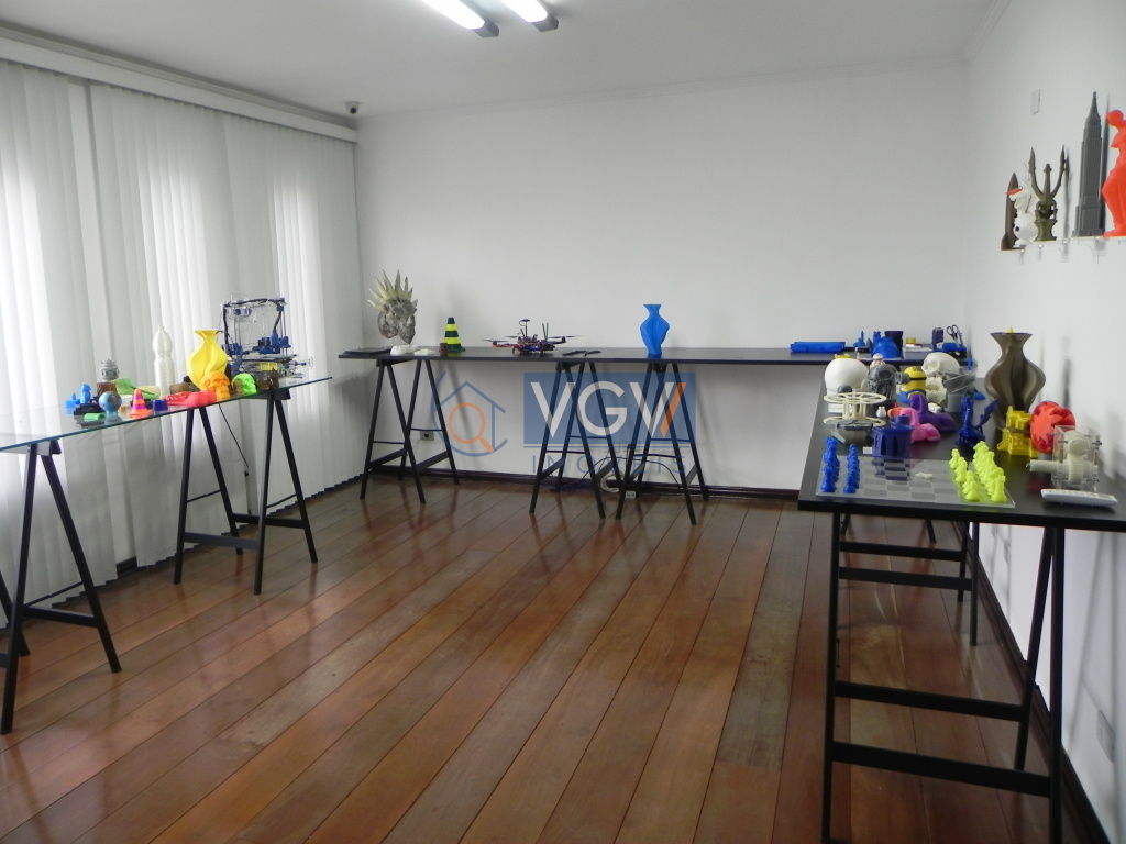 Sobrado à venda e aluguel com 3 quartos, 246m² - Foto 3