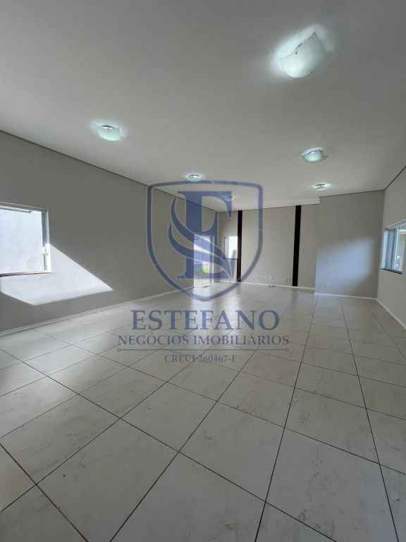 Casa para alugar com 2 quartos, 570m² - Foto 5