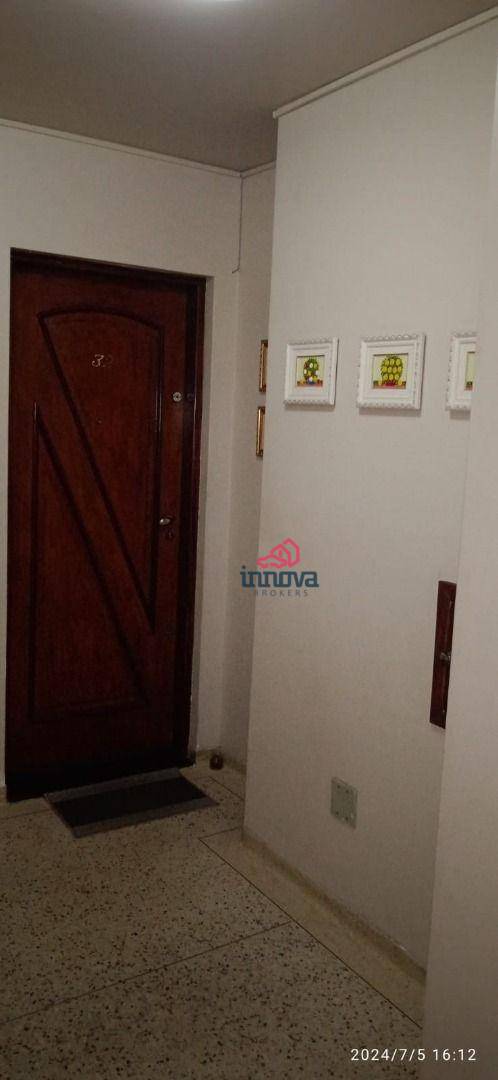 Apartamento à venda com 4 quartos, 200m² - Foto 28