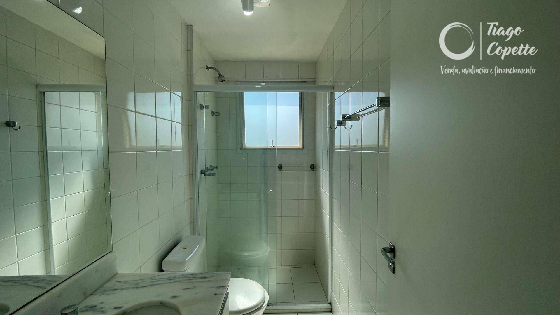Apartamento para alugar com 3 quartos, 117m² - Foto 14