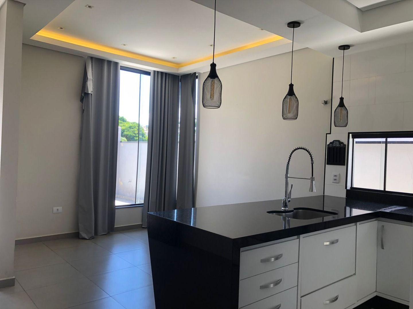 Casa à venda e aluguel com 2 quartos, 72m² - Foto 4