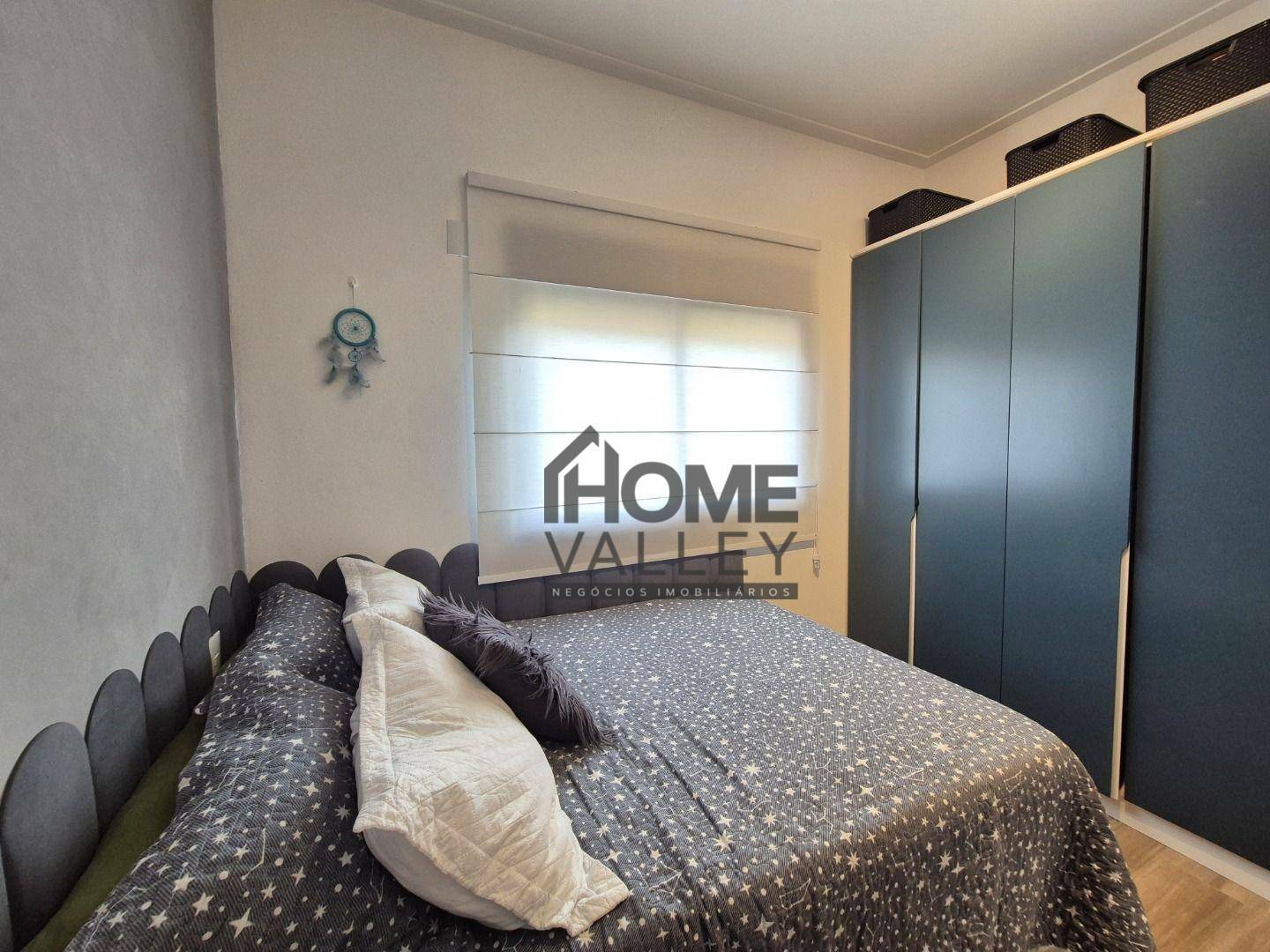 Casa de Condomínio à venda com 3 quartos, 220m² - Foto 17